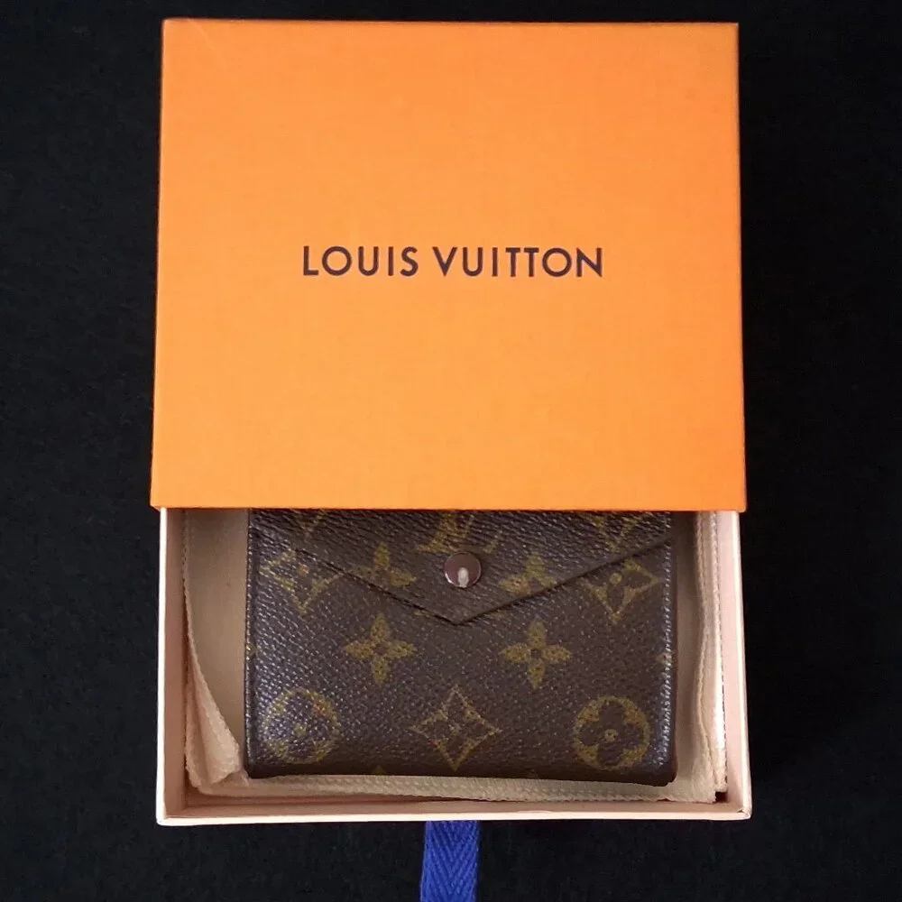 Louis Vuitton 1989 Elise Trifold Wallet Stamp 8905 AN with COA